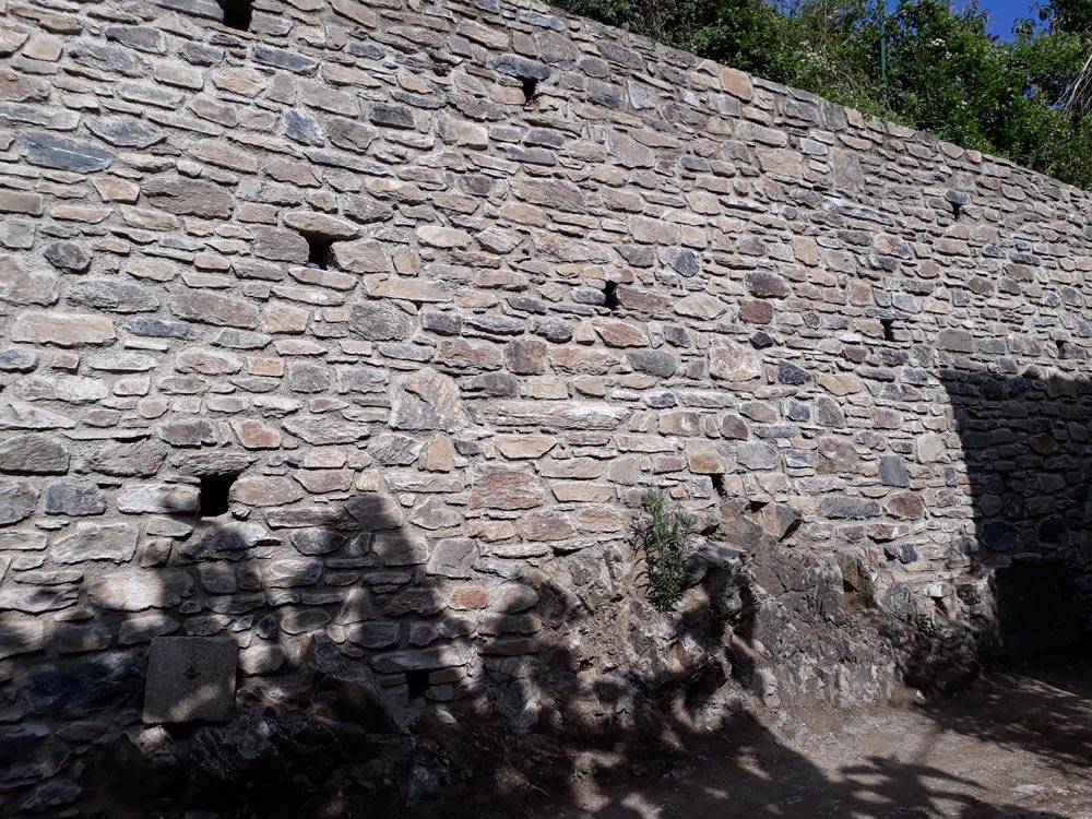 MUR AYSSENES -1 (1)
