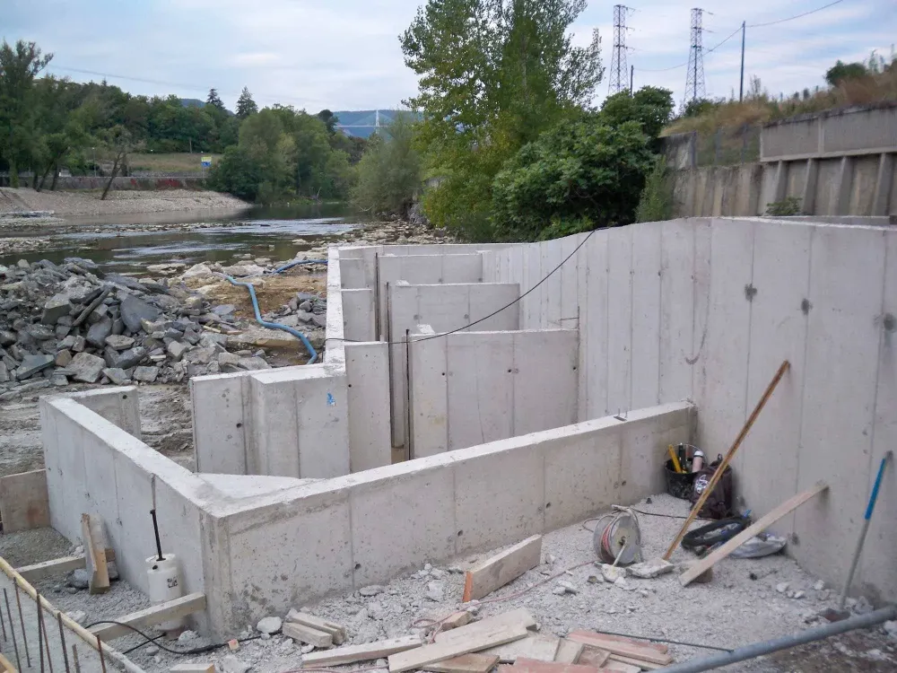 Usine hydroélectrique et passe à poisson La Glacière (2)
